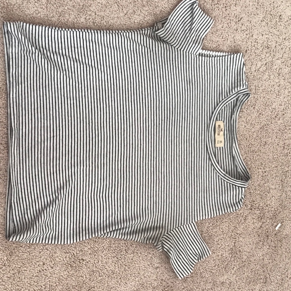 Hollister Black and White Top